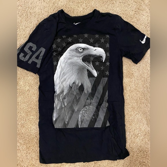 Boys Nike small tee-shirt - Picture 2 of 5